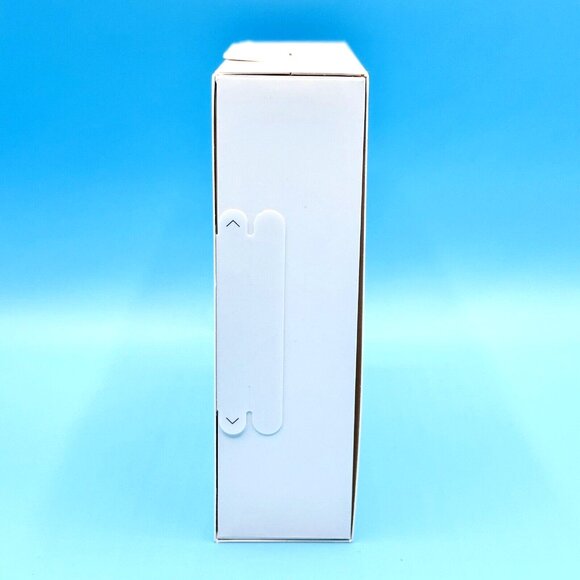 Oura Ring 4 - Smart Ring (Gen 4) - Gold - Size 10 - New and Sealed - Picture 7 of 10